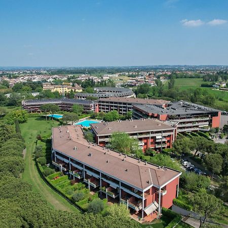 Breeze Apartment Desenzano del Garda Exterior foto