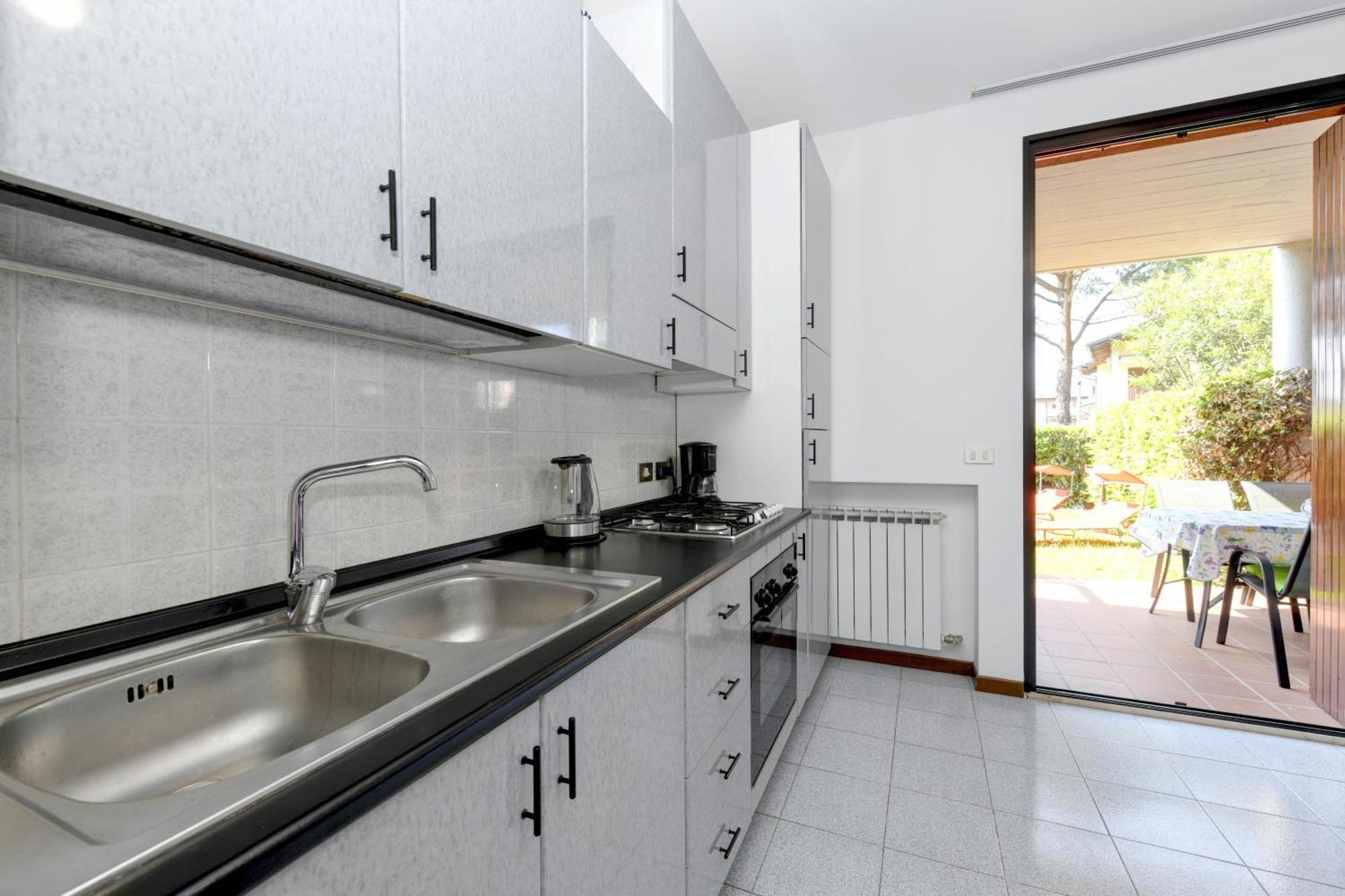 Breeze Apartment Desenzano del Garda Exterior foto