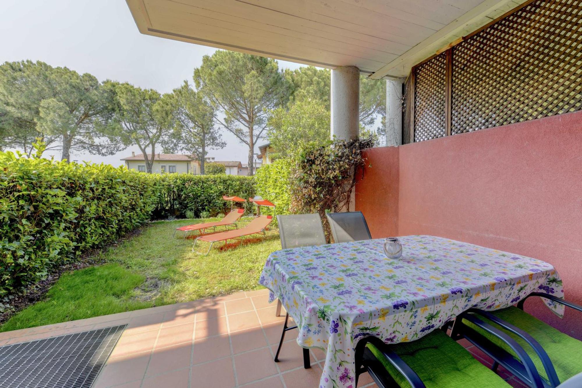 Breeze Apartment Desenzano del Garda Exterior foto